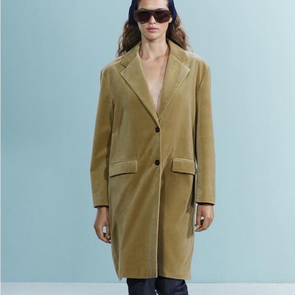 ZARA VELVET COAT ZW COLLECTION - Picture 1 of 11